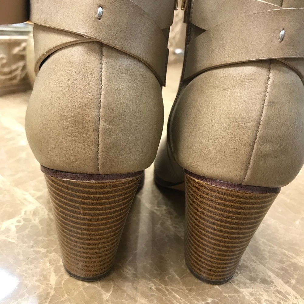 Booties - Picture 5 of 7